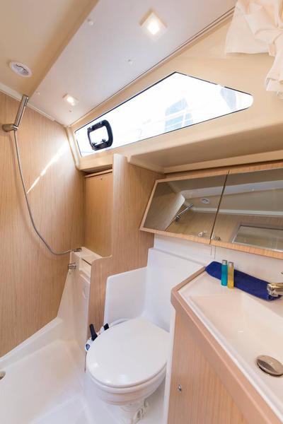 Book yachts online - sailboat - Oceanis 41.1 (2 Heads) - Oeanis 41.1 Estartit - rent