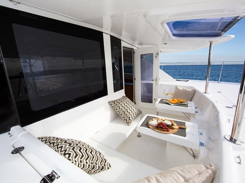 Book yachts online - catamaran - Sunsail 444 - Sunsail 444 (2013) - rent
