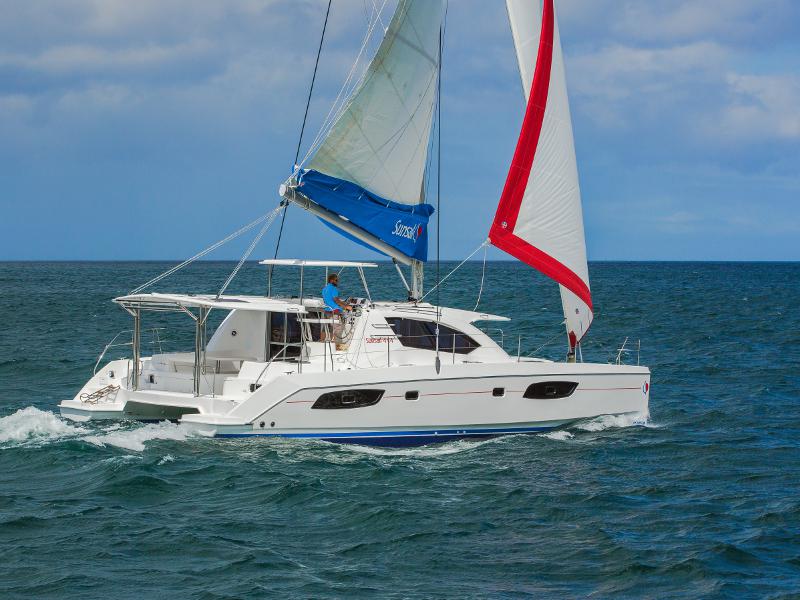 Book yachts online - catamaran - Sunsail 444 - Sunsail 444 (2012) - rent