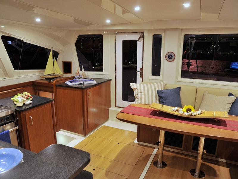 Book yachts online - catamaran - Sunsail 444 - Sunsail 444 (2012) - rent
