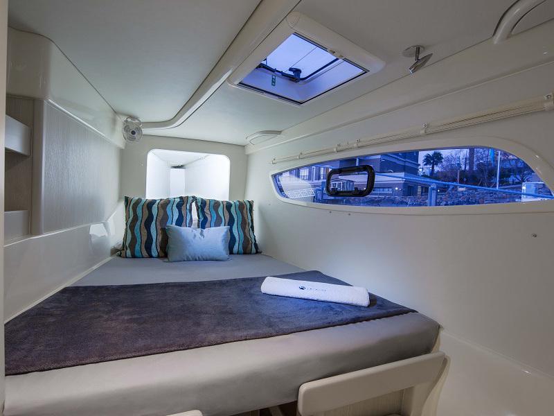 Book yachts online - catamaran - Sunsail 444 - Sunsail 444 (2012) - rent