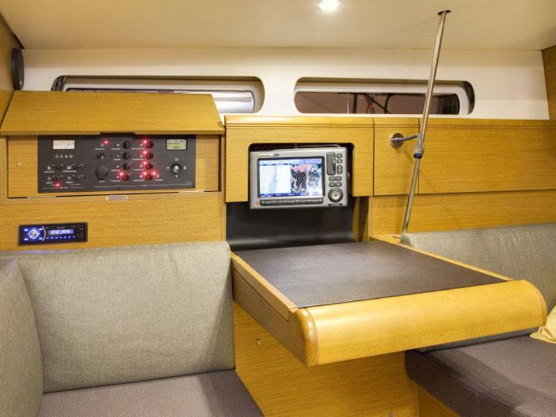 Book yachts online - sailboat - Sunsail 41.1 - Sunsail 41.1 (2014) - rent