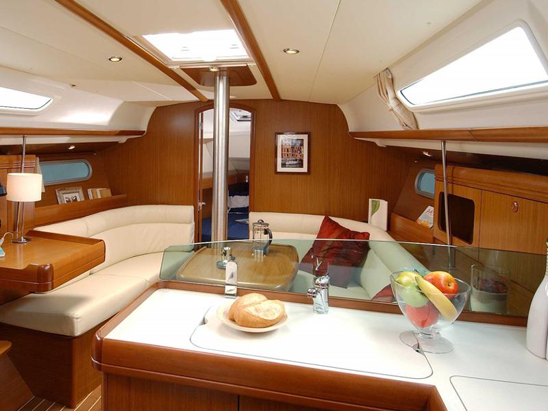 Book yachts online - sailboat - Sunsail 36i - Sunsail 36i (2008) - rent