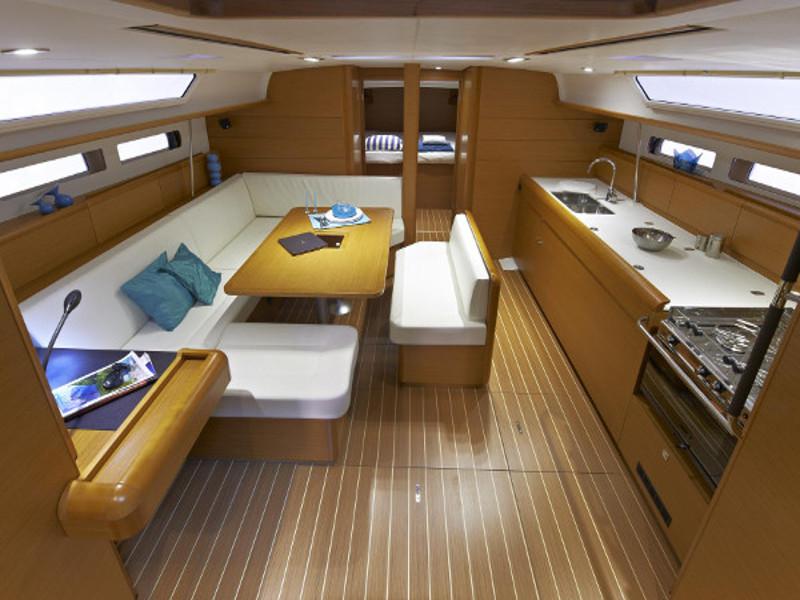 Book yachts online - sailboat - Sun Odyssey 479 - SOFIA - rent