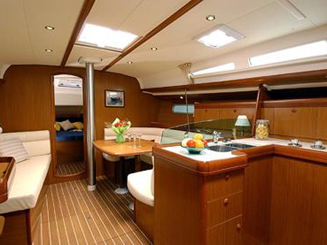 Book yachts online - sailboat - Sun Odyssey 42 i - ath42i11 - rent