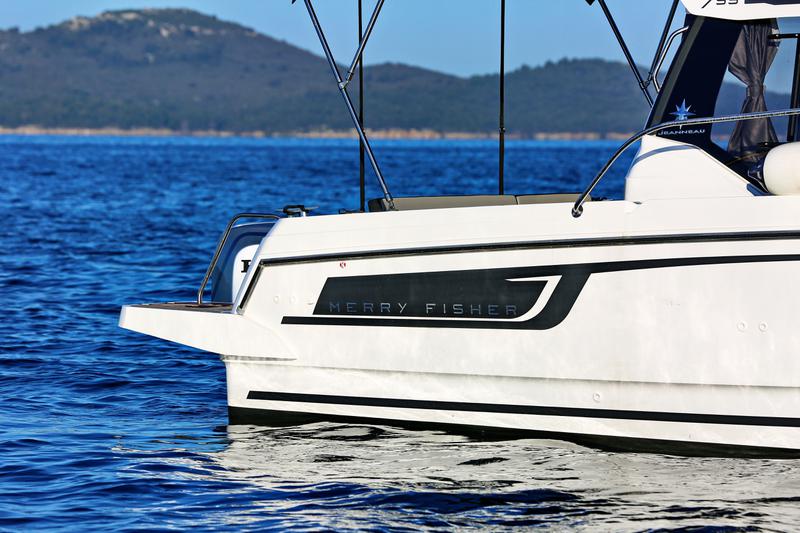 Book yachts online - motorboat - Merry Fisher 795 - Franko 3278ZD - rent