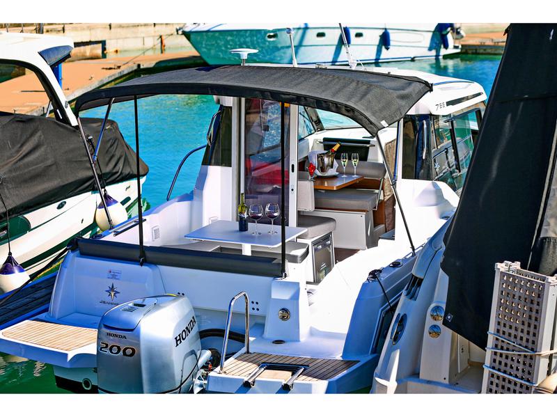 Book yachts online - motorboat - Merry Fisher 795 - Franko 3278ZD - rent