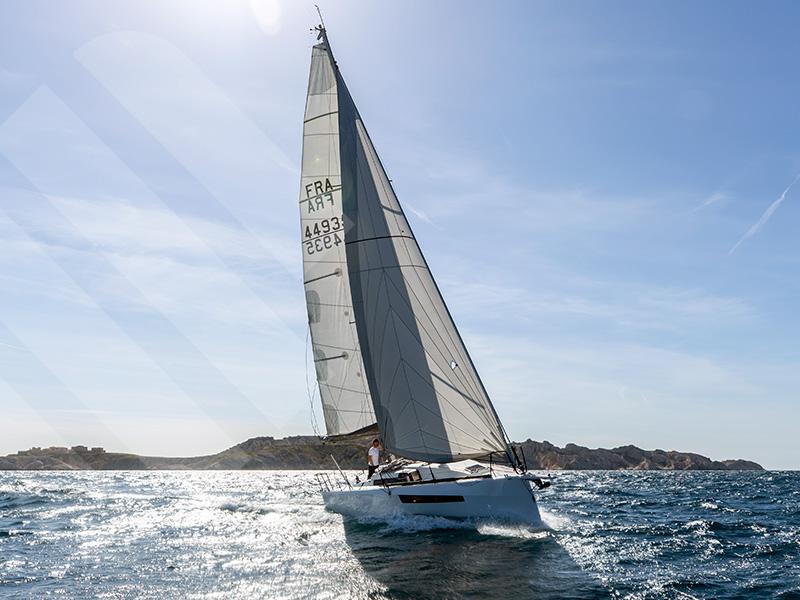 Book yachts online - sailboat - Ofcet 32 sc - Timanfaya - rent