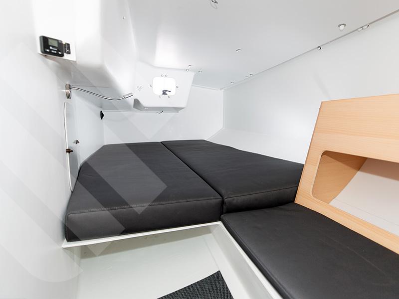 Book yachts online - sailboat - Pogo 30 - Harmattan - rent