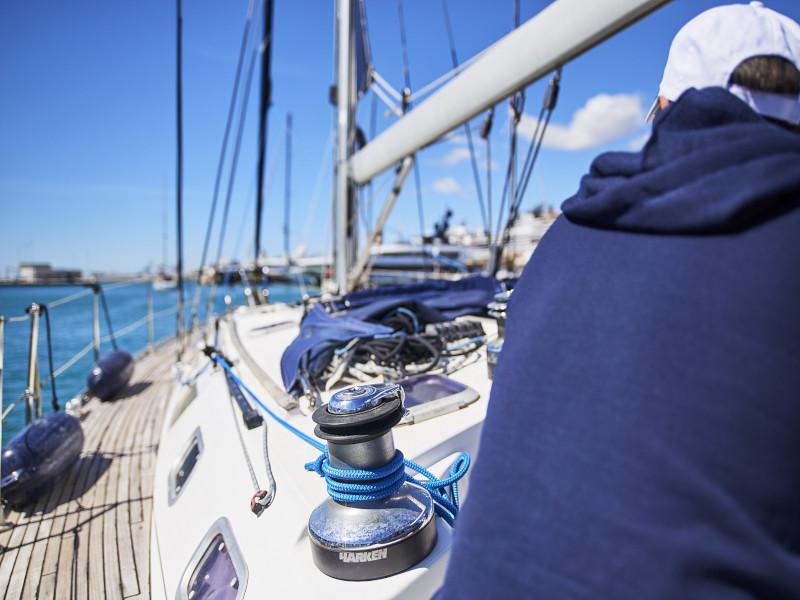Book yachts online - sailboat - Jenneau Sun Odyssey 45 - Barefoot - rent