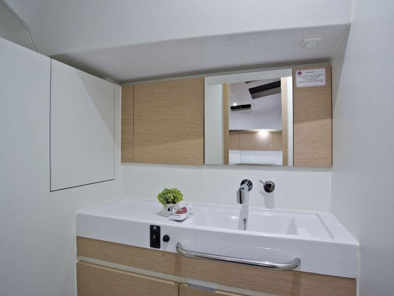 Book yachts online - sailboat - Elan Impression 50 - Friends - rent