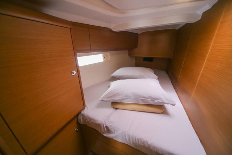 Book yachts online - sailboat - Sun Odyssey 519 - Andaman - rent
