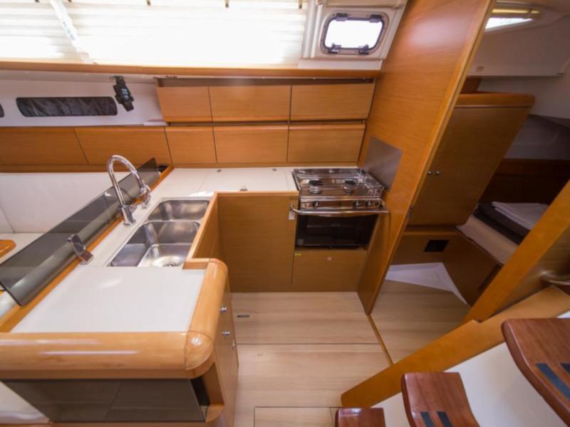 Book yachts online - sailboat - Sun Odyssey 439 - Tangreto - rent