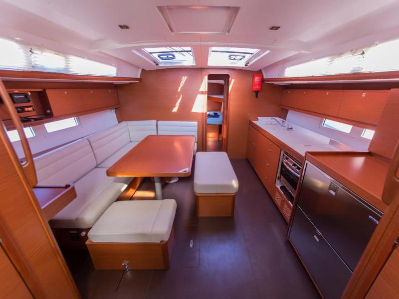 Book yachts online - sailboat - Dufour 460 Grand Large - Erasmus - rent