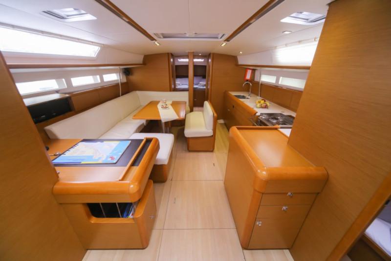 Book yachts online - sailboat - Sun Odyssey 509 - Pomone - 15 - rent