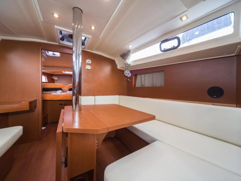 Book yachts online - sailboat - Oceanis 41.1 - Anscombe - rent