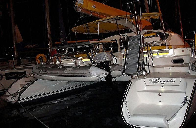 Book yachts online - catamaran - Lavezzi 40 - Daniela - rent
