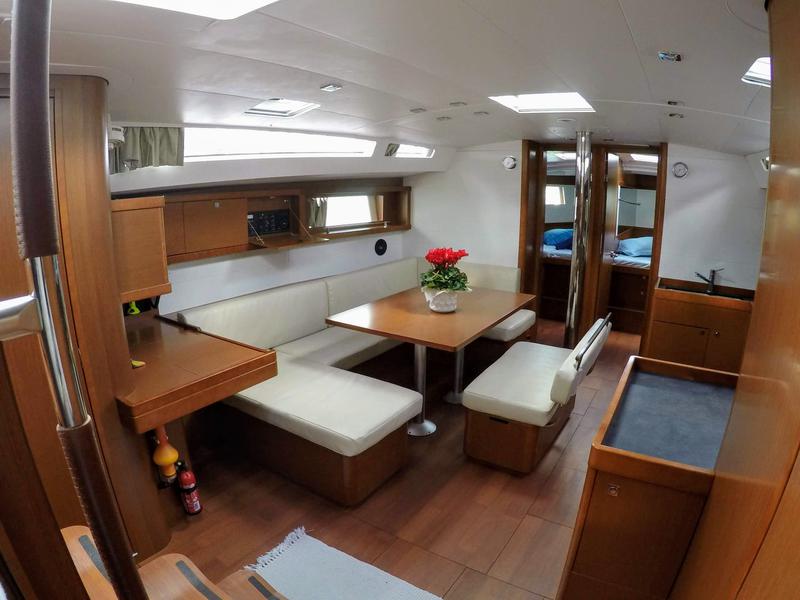 Book yachts online - sailboat - Oceanis 48 - Cayetana - rent