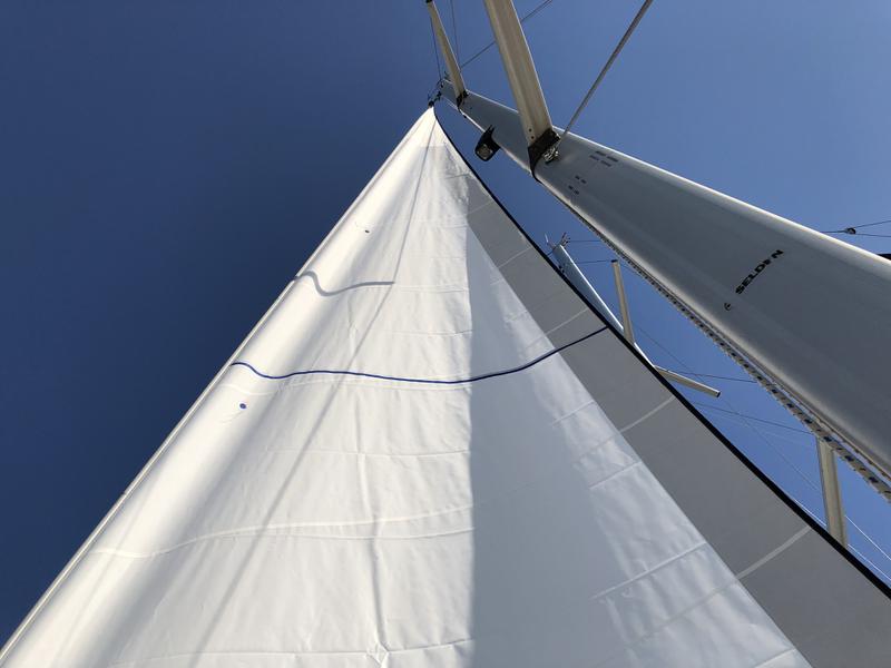 Book yachts online - sailboat - Bavaria 44 - Dišpet - sails 2019/solar panels - rent