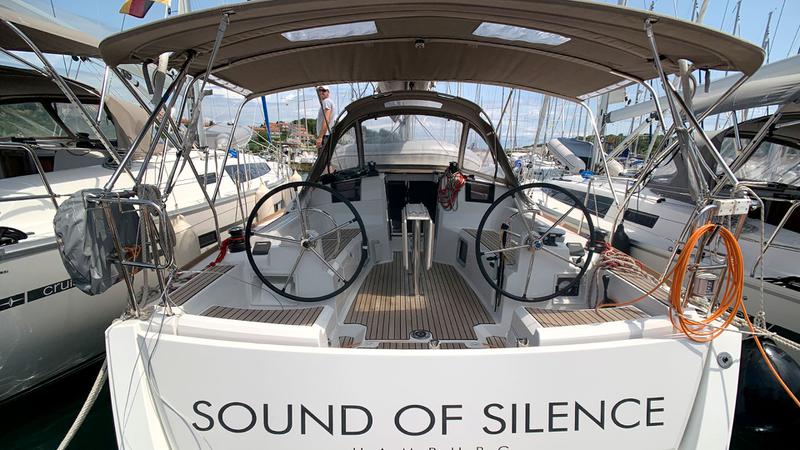 Book yachts online - sailboat - Sun Odyssey 389 - Sound of Silence - rent