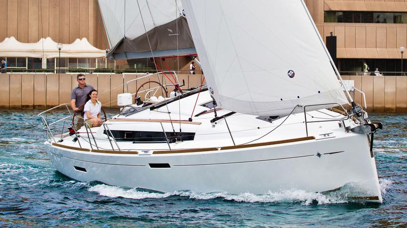 Book yachts online - sailboat - Sun Odyssey 389 - Angie - rent