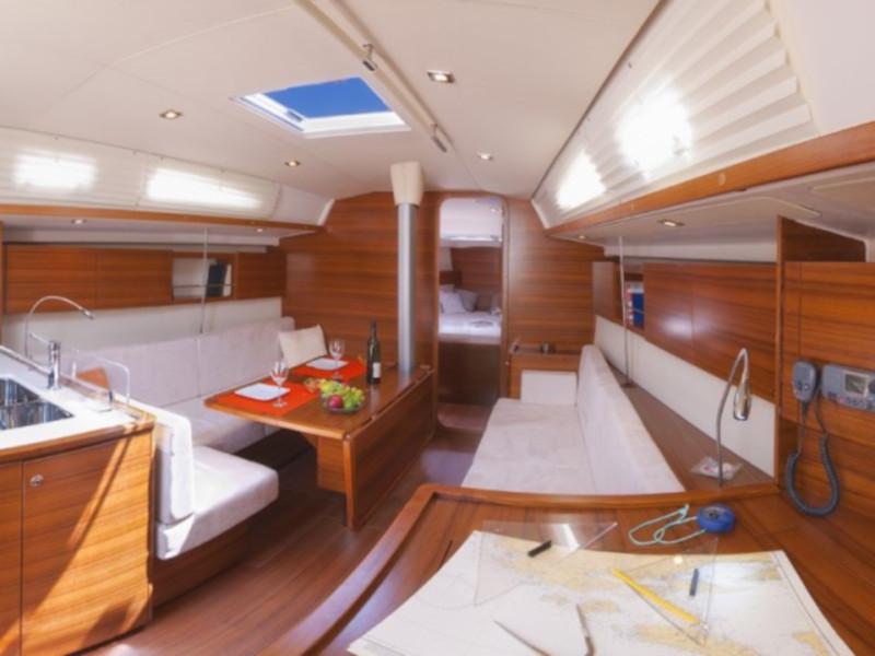 Book yachts online - sailboat - Salona 41 - Sol Et Velo - rent