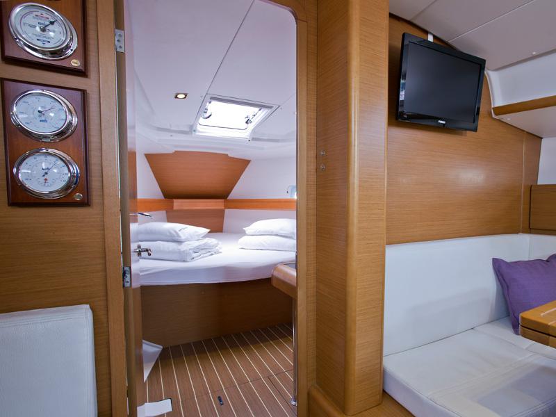 Book yachts online - sailboat - Sun Odyssey 409 Performance - STELLINA II - rent