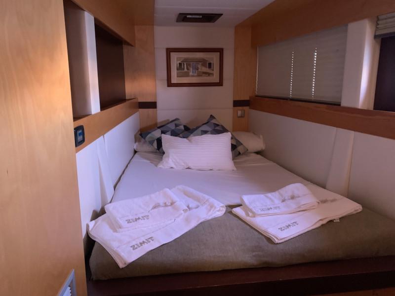 Book yachts online - catamaran - Sunreef 62 - Zimit - rent