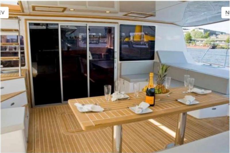 Book yachts online - catamaran - Sunreef 62 - Zimit - rent
