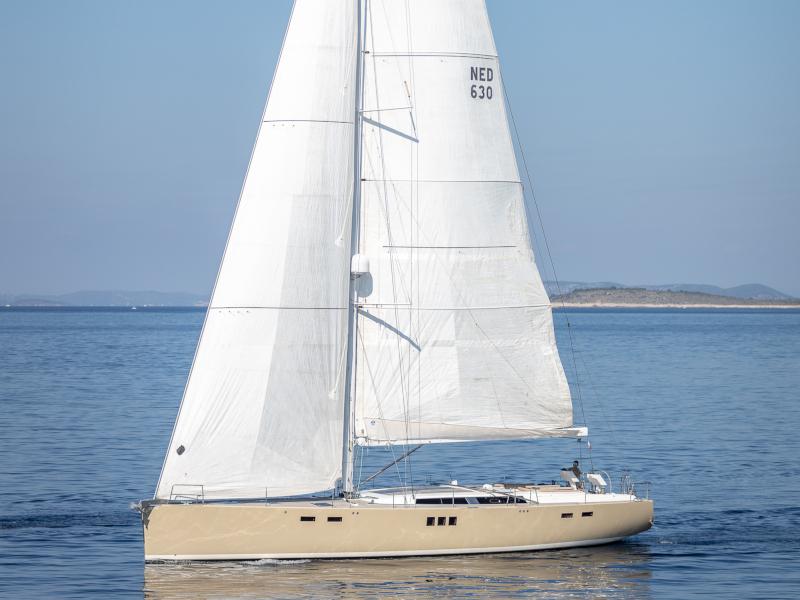 Book yachts online - sailboat - Hanse 630 - Flow - rent