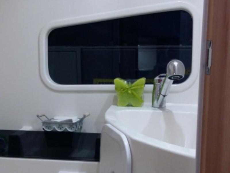 Book yachts online - motorboat - Balt 818 Titanium - Valentina - rent