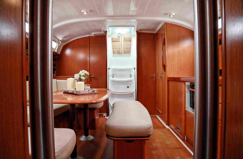 Book yachts online - sailboat - Cyclades 43.4 - Hermes - rent