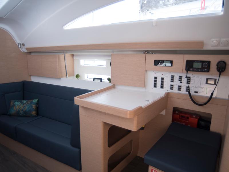 Book yachts online - sailboat - Elan Impression 45 - Helen - rent