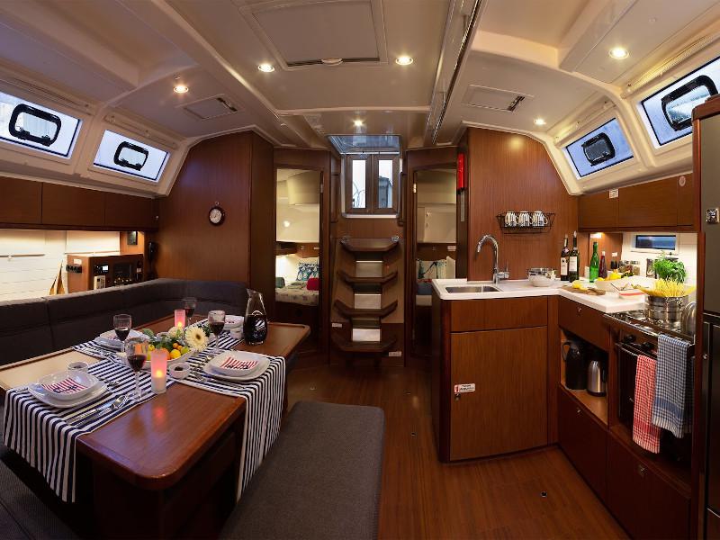 Book yachts online - sailboat - Bavaria Cruiser 46 Style - MARLIN - rent