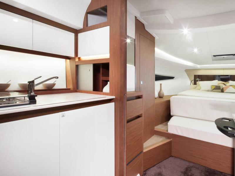 Book yachts online - motorboat - Leader 36 - PARTENOPE - rent