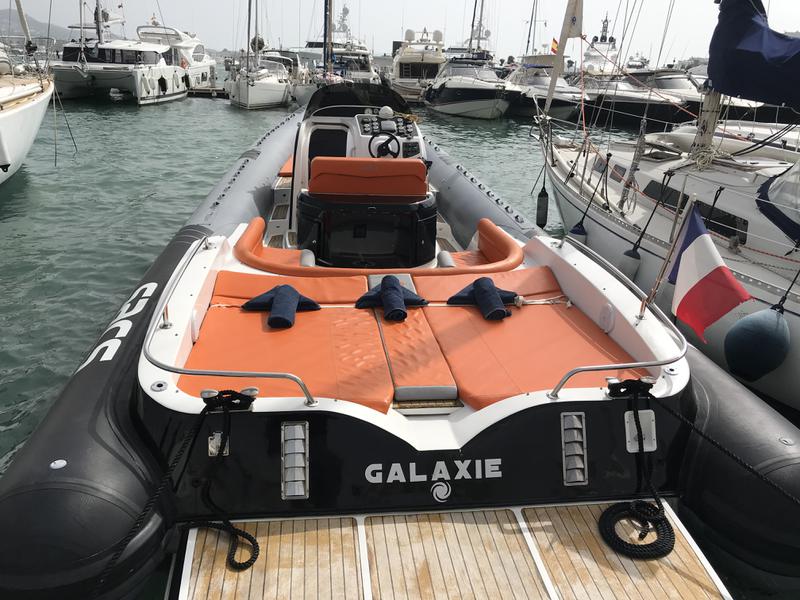 Book yachts online - motorboat - Sacs Stratos - Galaxie - rent