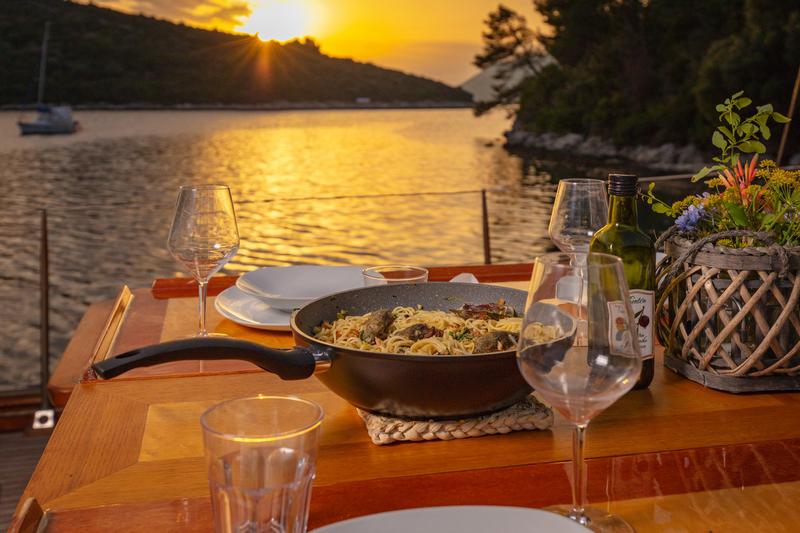 Book yachts online - other - Providenca - Providenca - rent