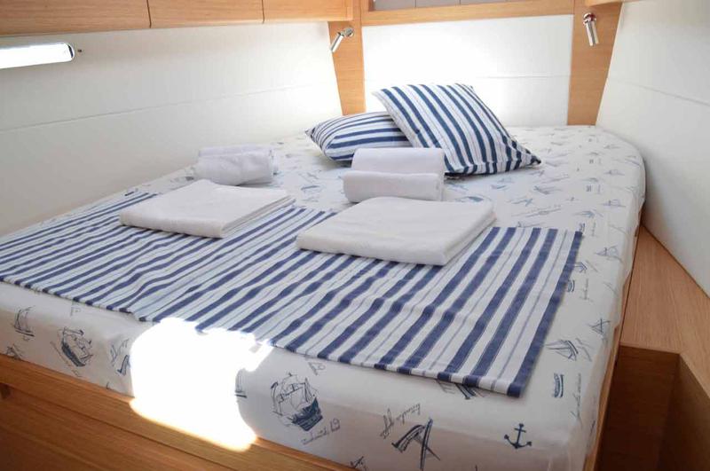 Book yachts online - sailboat - X-Yacht 4-3 - XENIA - rent