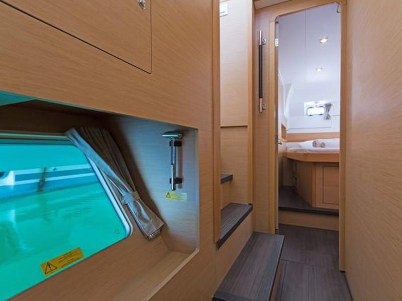 Book yachts online - catamaran - Lagoon 400S2 - GETAWAY - rent