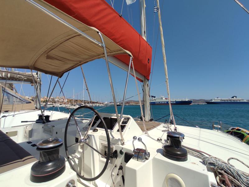 Book yachts online - catamaran - Lagoon 450  Flybridge - Nata - rent
