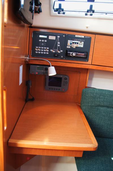 Book yachts online - sailboat - Bavaria Cruiser 32 - Cessar - rent
