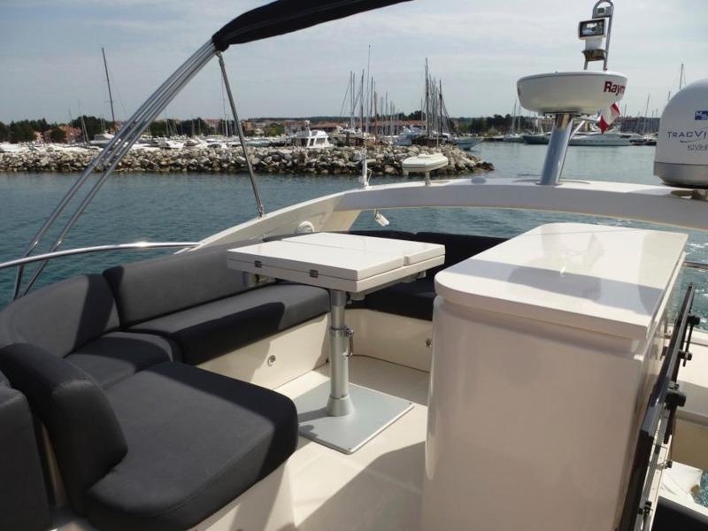 Book yachts online - motorboat - Rodman Muse 54 - Pauza - rent