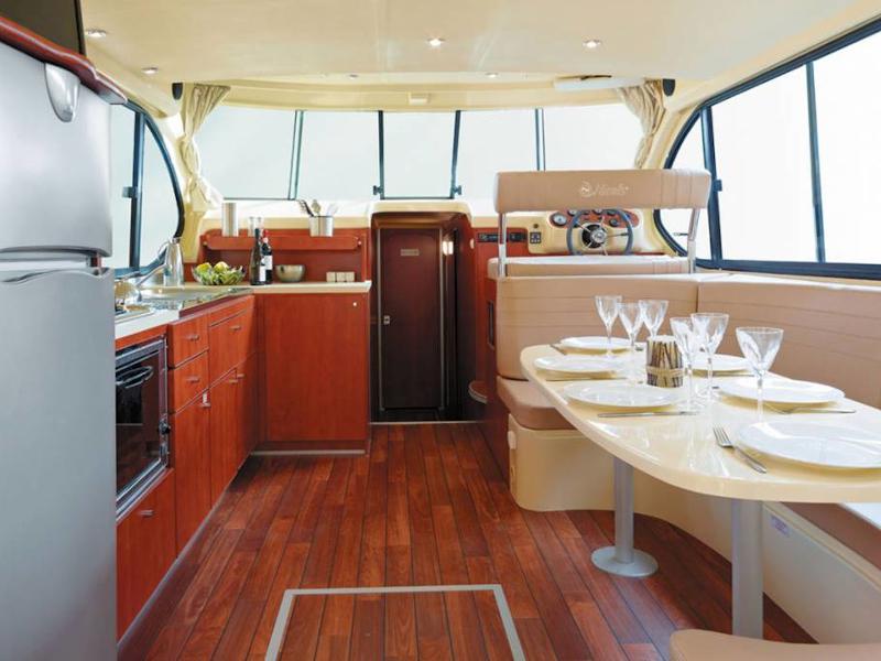 Book yachts online - motorboat - Estivale Sixto - SAVERNE FR - rent