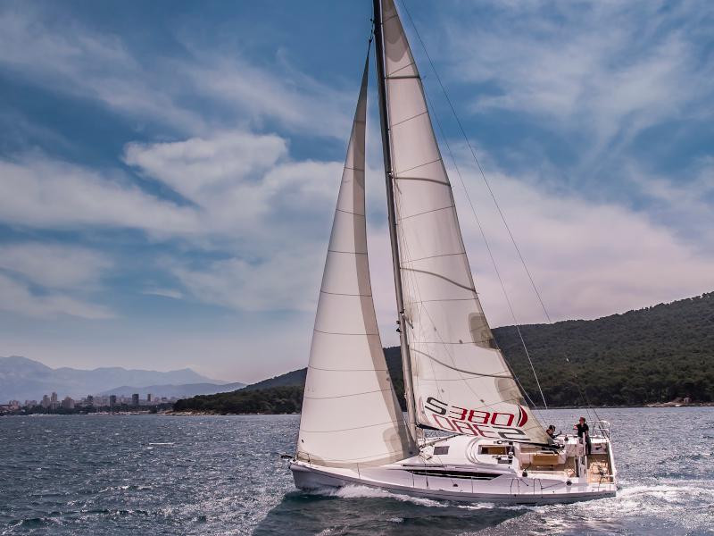 Book yachts online - sailboat - Salona 380 (2 cabin) - Salona II - rent