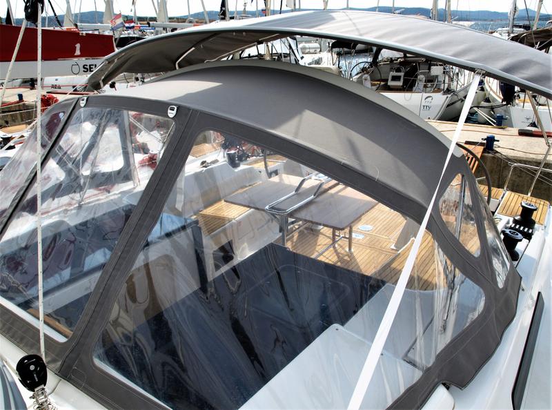 Book yachts online - sailboat - Hanse 418 - Diamante - rent