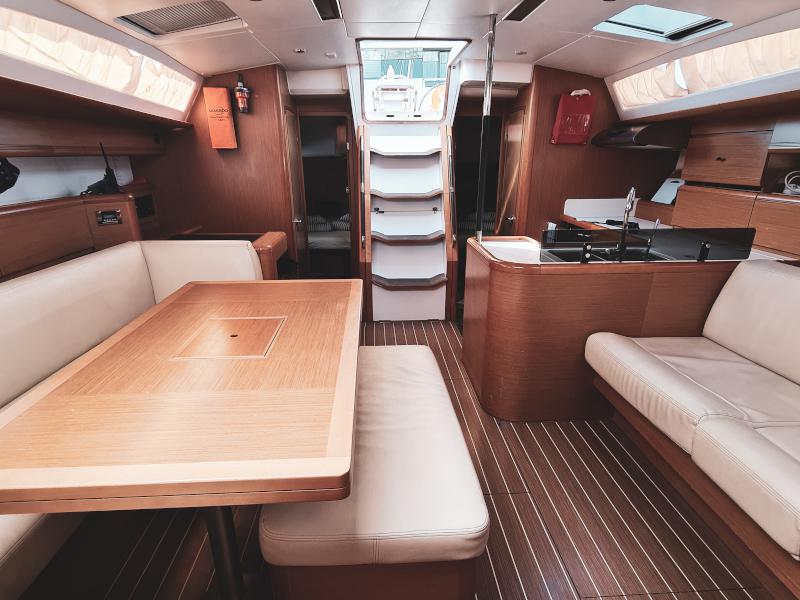 Book yachts online - sailboat - Jeanneau 53 - Makemo - rent