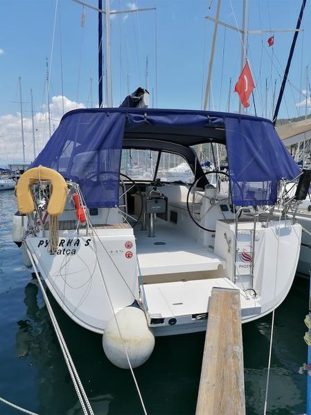Book yachts online - sailboat - Dufour 445 GL - Pyrrha - rent