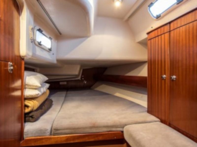 Book yachts online - sailboat - Bavaria 44 - Hellenic Sun - rent