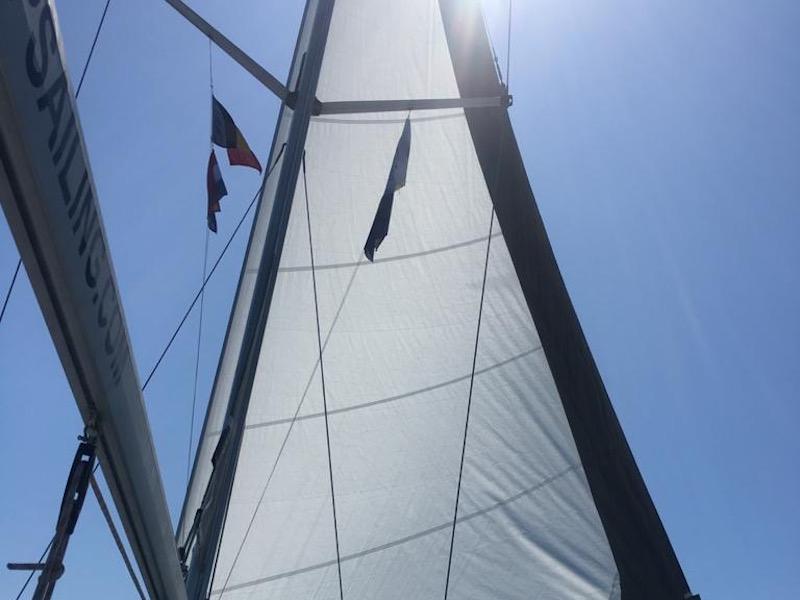 Book yachts online - sailboat - Bavaria 34 Cruiser - Happy Day - rent