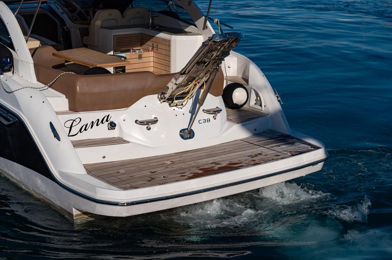 Book yachts online - motorboat - Sessa C38 - Lana - rent